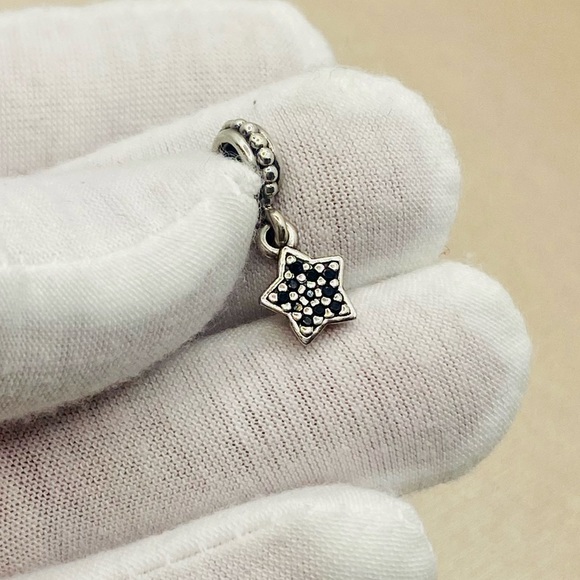 EUC Pandora 791024NCK Sterling Silver Black Nano Crystals Pave Star Dangle Charm - Picture 3 of 9